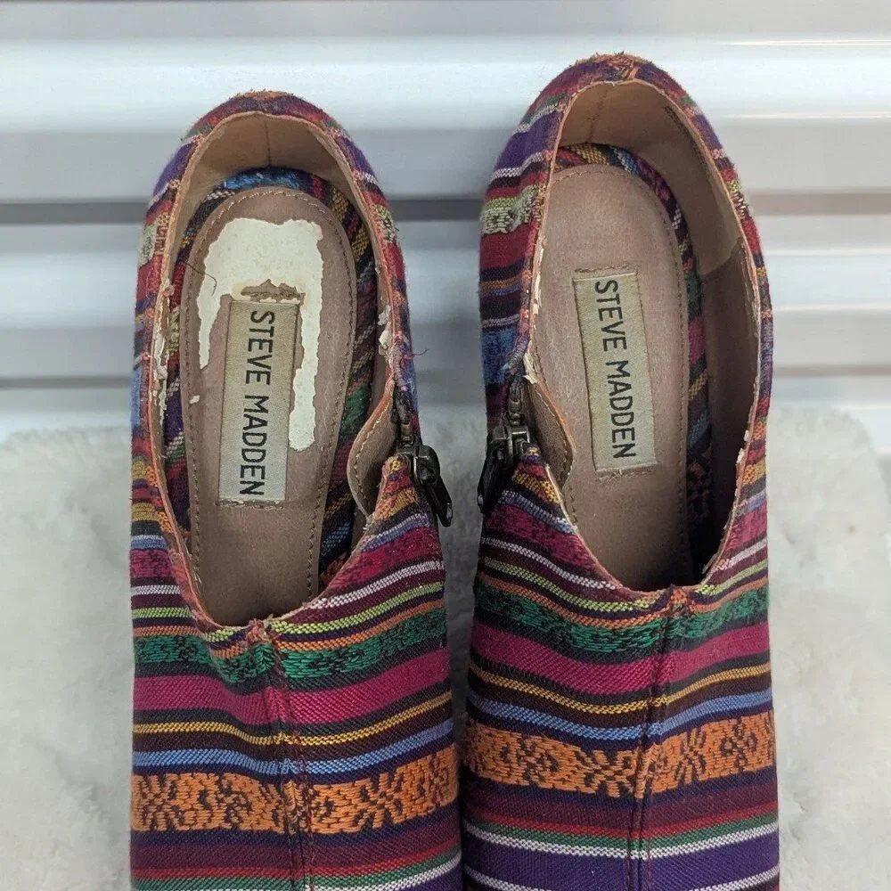 Steve Madden‎ Size 7.5 Fiesta Stripe Embroidered Peep Toe Platform Wedge